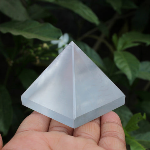 Natural 50 mm Selenite Pyramid